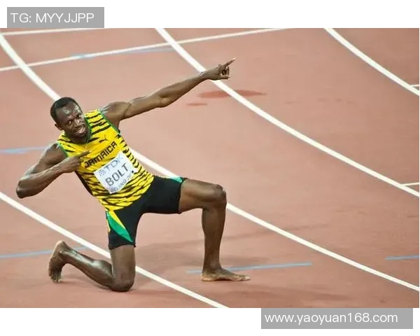 球星拥有扁平足球能力的背后秘密与技巧解析 球星拥有扁平足球能力的背后秘密与技巧解析